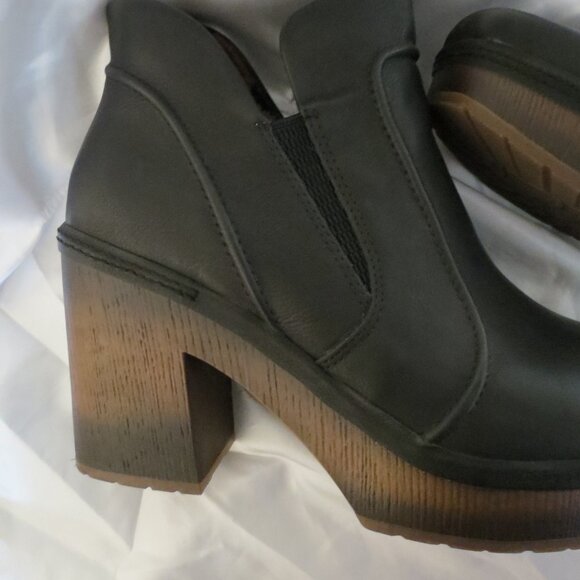 KORKS black clogs size 8.5 - Picture 6 of 12